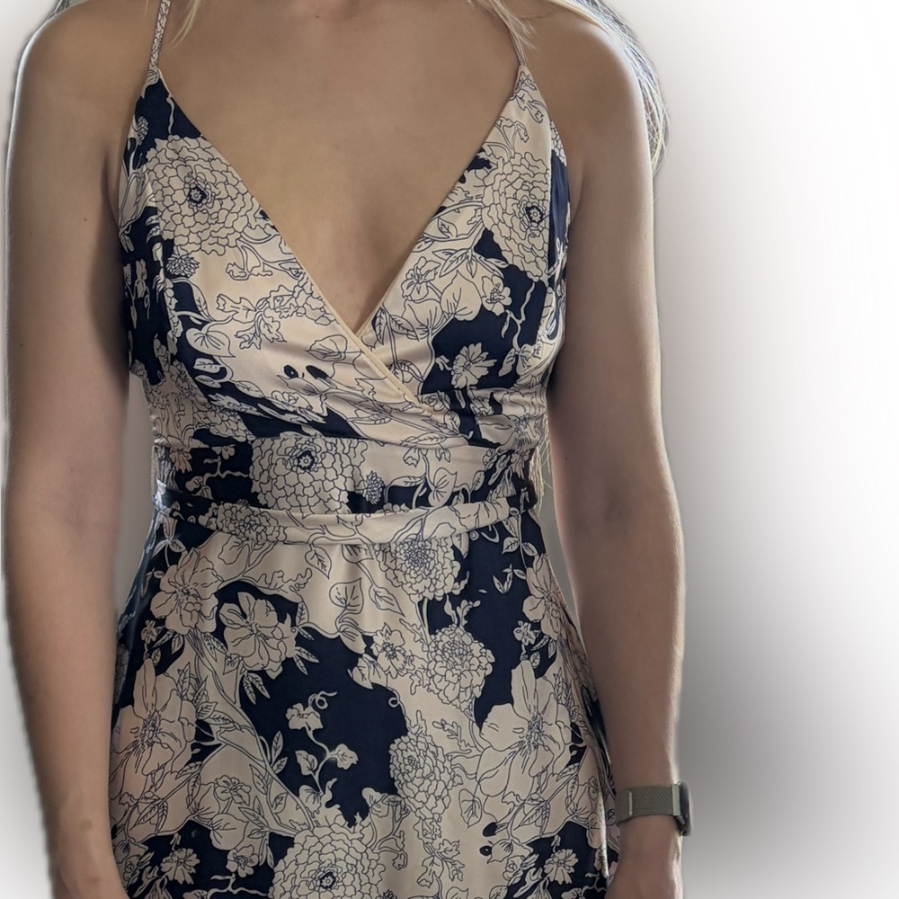 Lulu's Navy and Cream Floral Maxi Dress